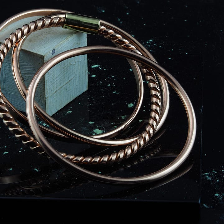 Copper Bangles Set, bratari unicat, lucrate manual din cupru si in mai multe variante de design.