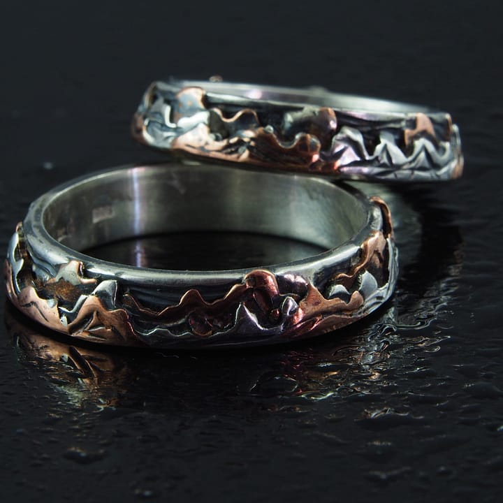 Verighete munti argint, unicat, realizata manual din argint 925, cu elemente decorative aplicate din cupru.